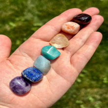 Load image into Gallery viewer, Tumbled Stone Polish Chakra Set